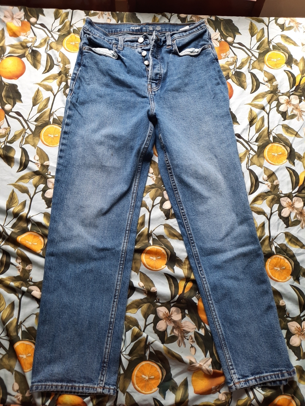Old Navy Women's Light-Med Wash High-Rise Straight Jeans